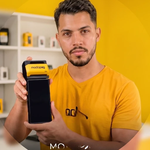 Retrato de Vitor Melo, fundador da modoPAG